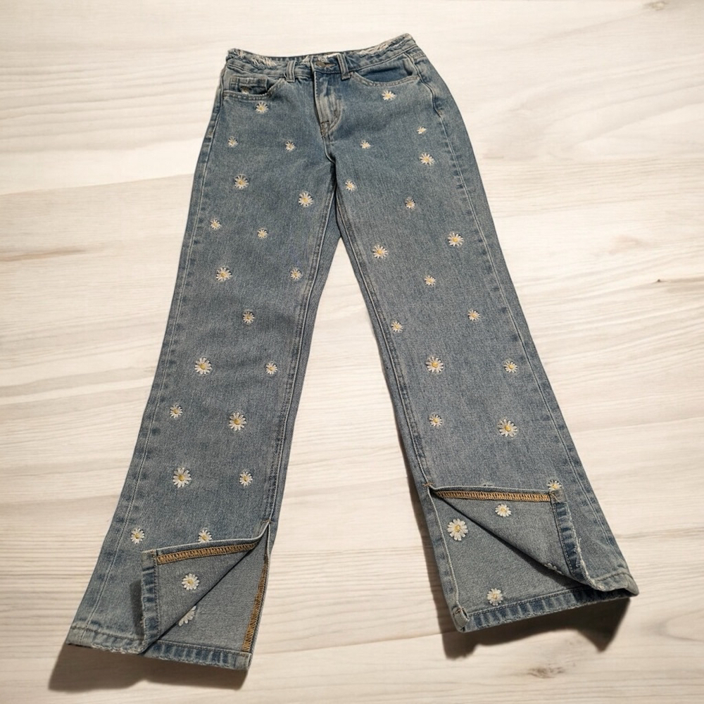Boutique Mica Denim Distressed Hippie Jeans Womens XXS Embroidered Daisies LA